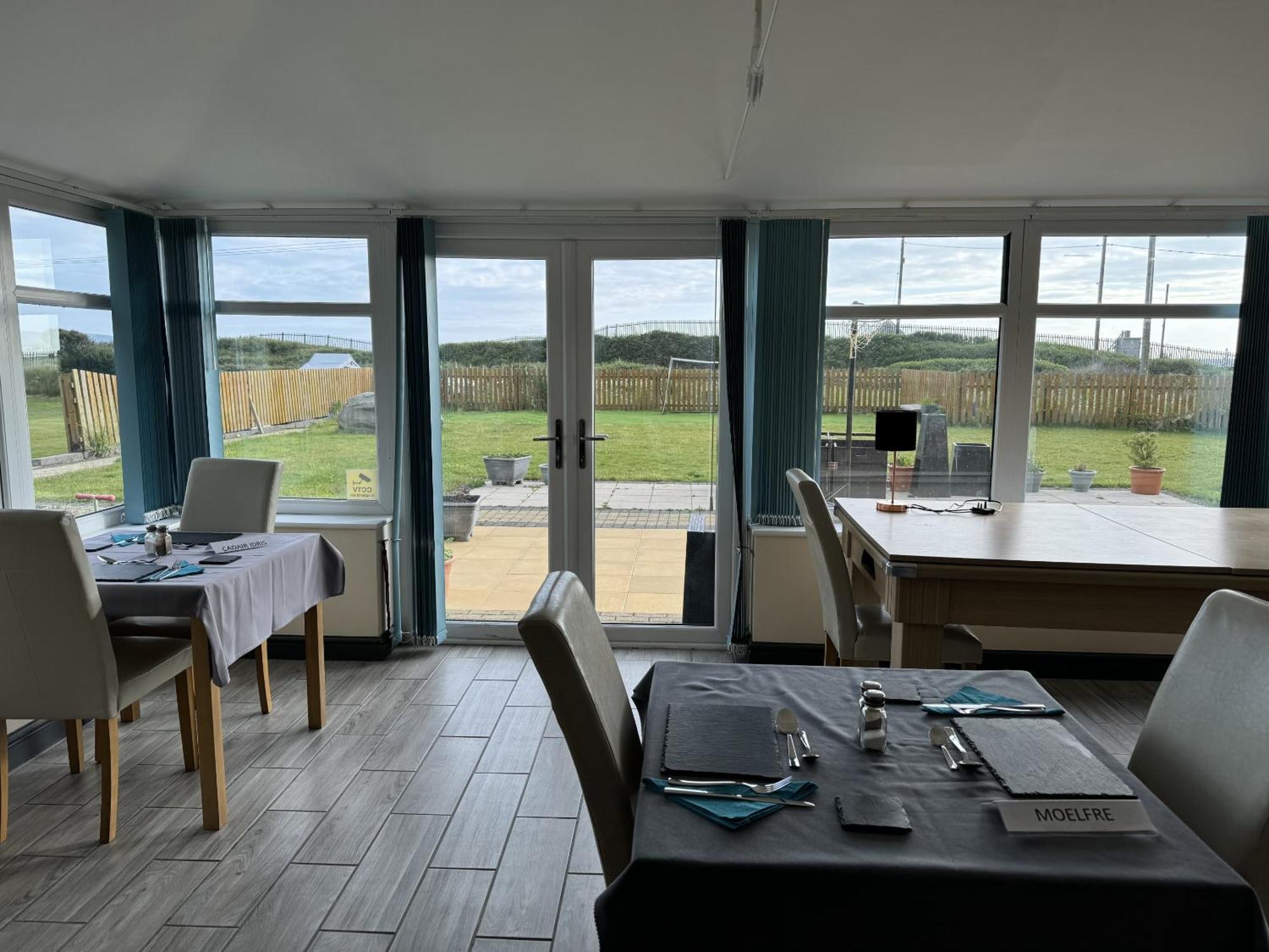 Barmouth Beach Club Bagian luar foto